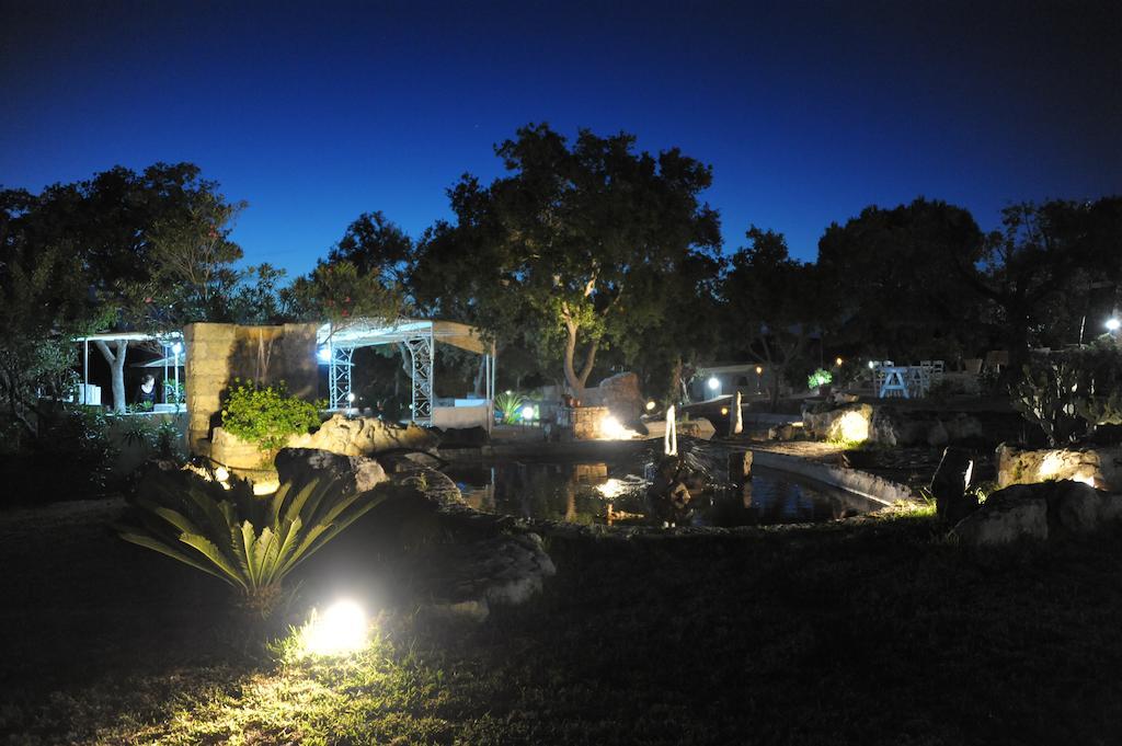 Contrada Borgin Bed & Breakfast Marina Di Pescoluse Bagian luar foto