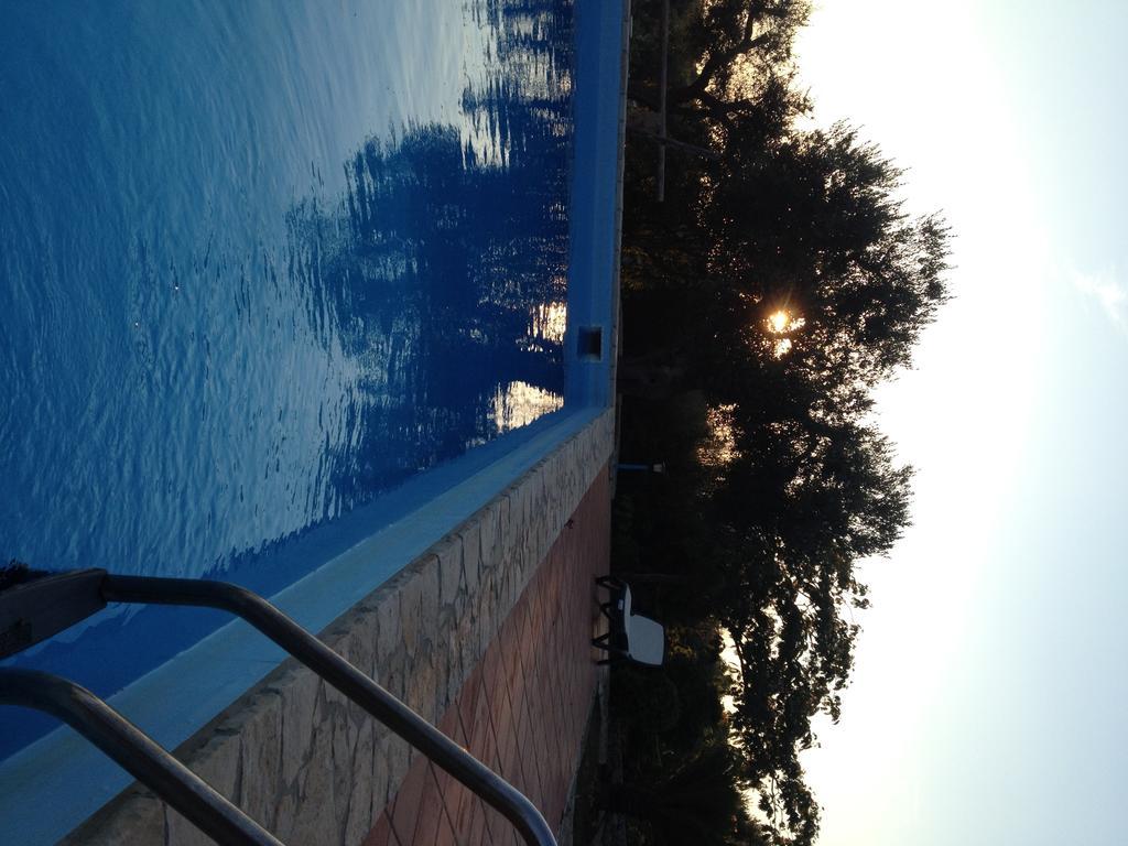 Contrada Borgin Bed & Breakfast Marina Di Pescoluse Bagian luar foto